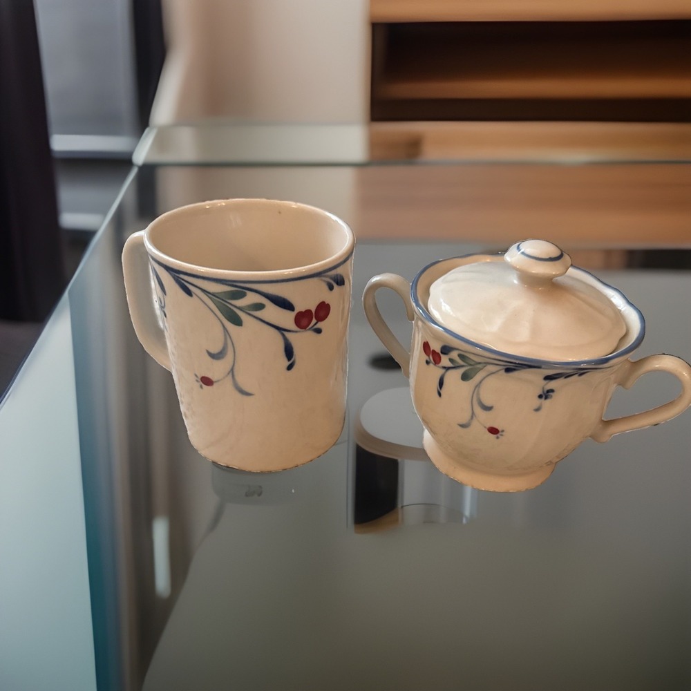 Epoch Berry Mug & Sugar Bowl Set Stoneware Embossed Leaf Floral